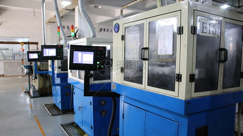 五轴龙门加工中心：二手市场报价背后的考量因素